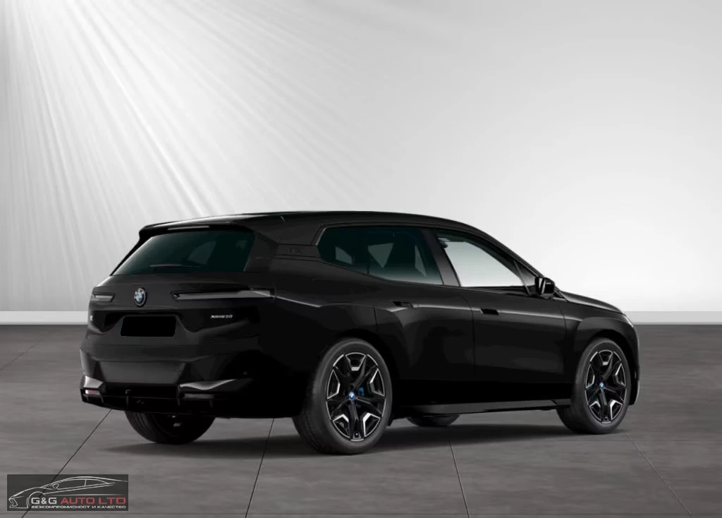 BMW iX XDRIVE50/523HP/HUD/MASSAGE/PANO/AHK/NAVI/CAM/208g - изображение 8