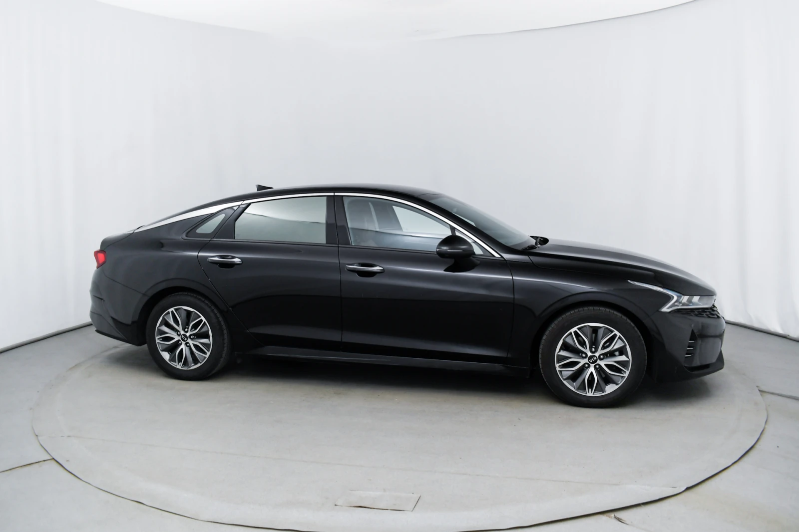 Kia K5 hybrid - изображение 4