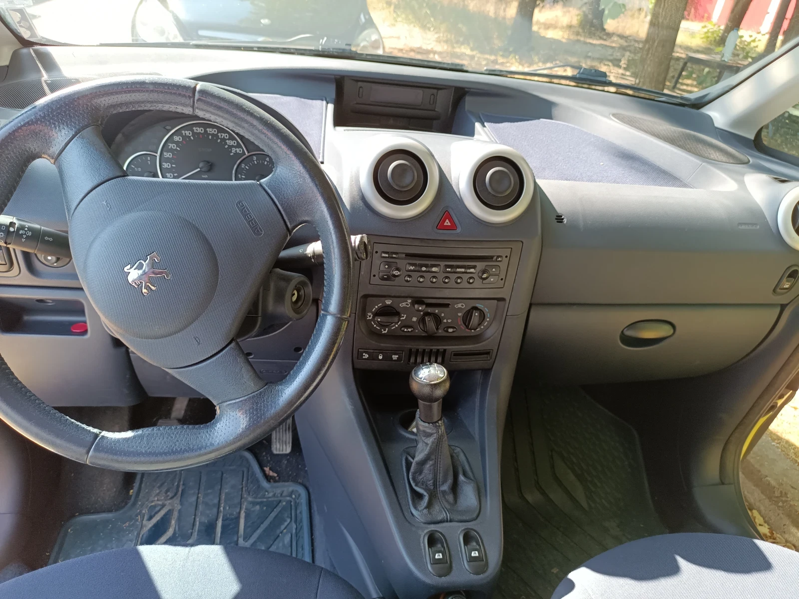 Peugeot 1007  - изображение 3