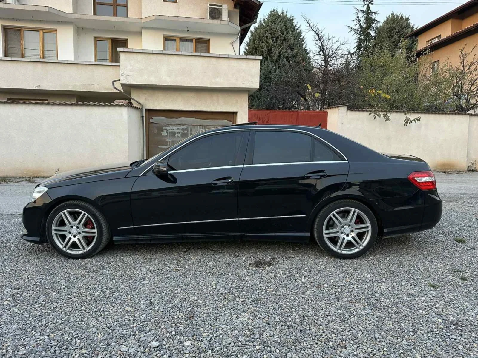 Mercedes-Benz E 500     | Mobile.bg   13