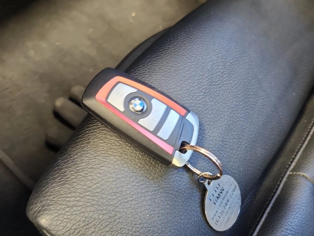 BMW 330 * 330I XDRIVE * CARFAX * БЕЗ ПЪРВОНАЧАЛНА ВНОСКА - изображение 8