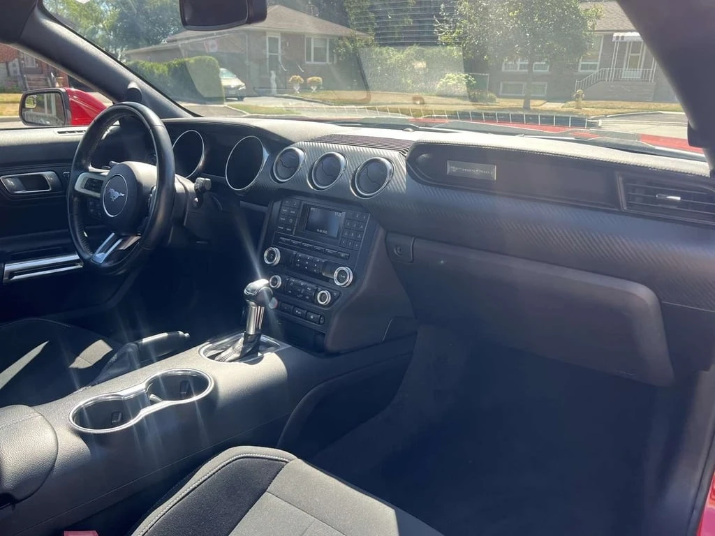 Ford Mustang * I4 Coupe * CARFAX * ЦЕНА ДО БГ - изображение 9