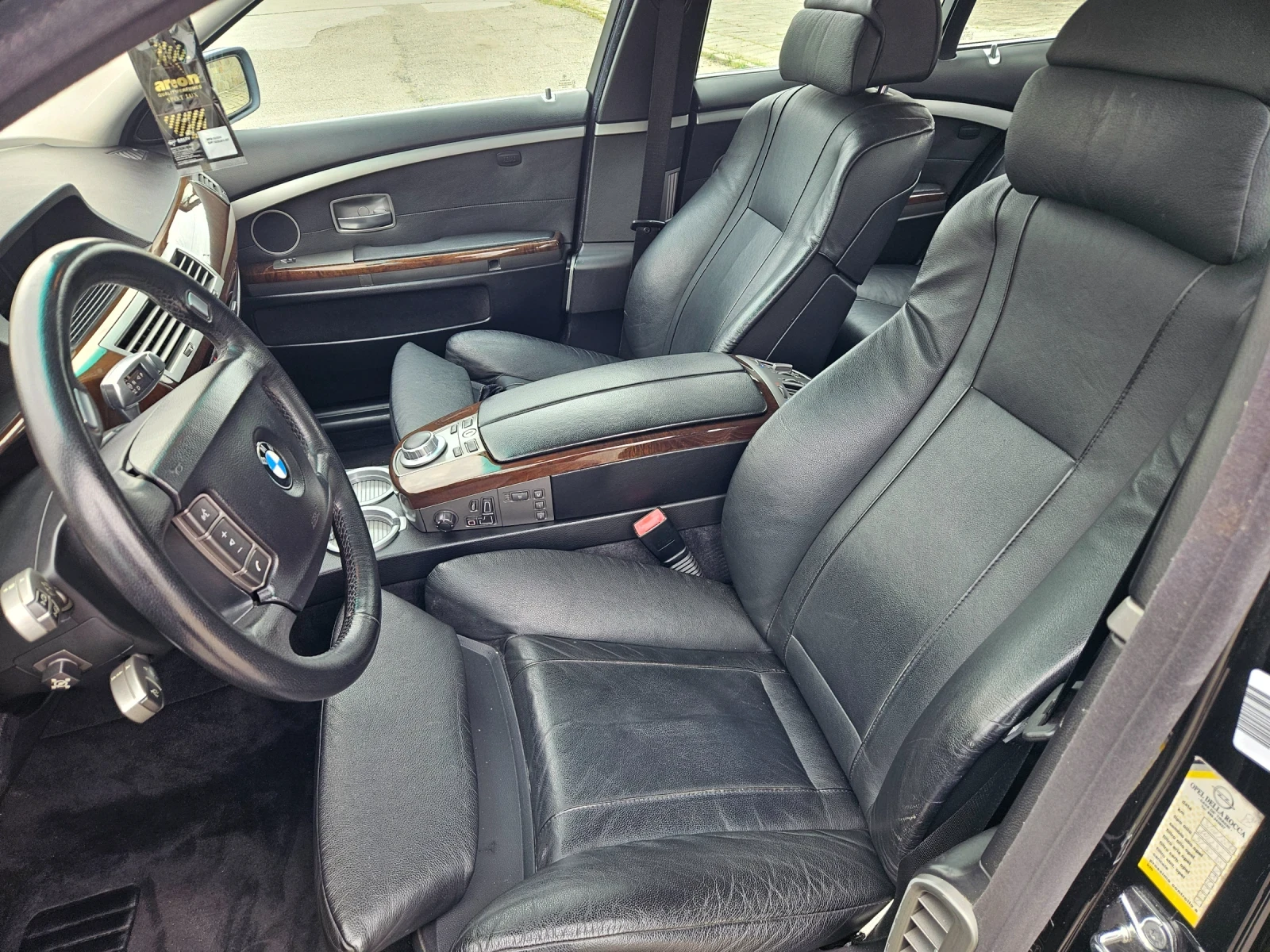 BMW 750, снимка 11 - Автомобили и джипове - 54159713