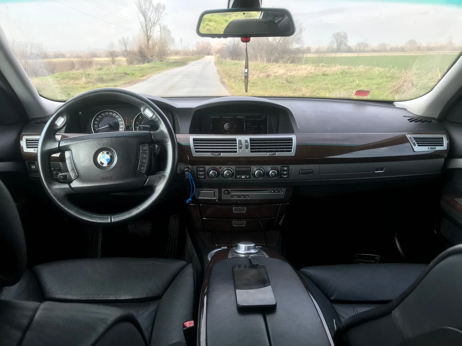 BMW 750, снимка 5 - Автомобили и джипове - 53726380