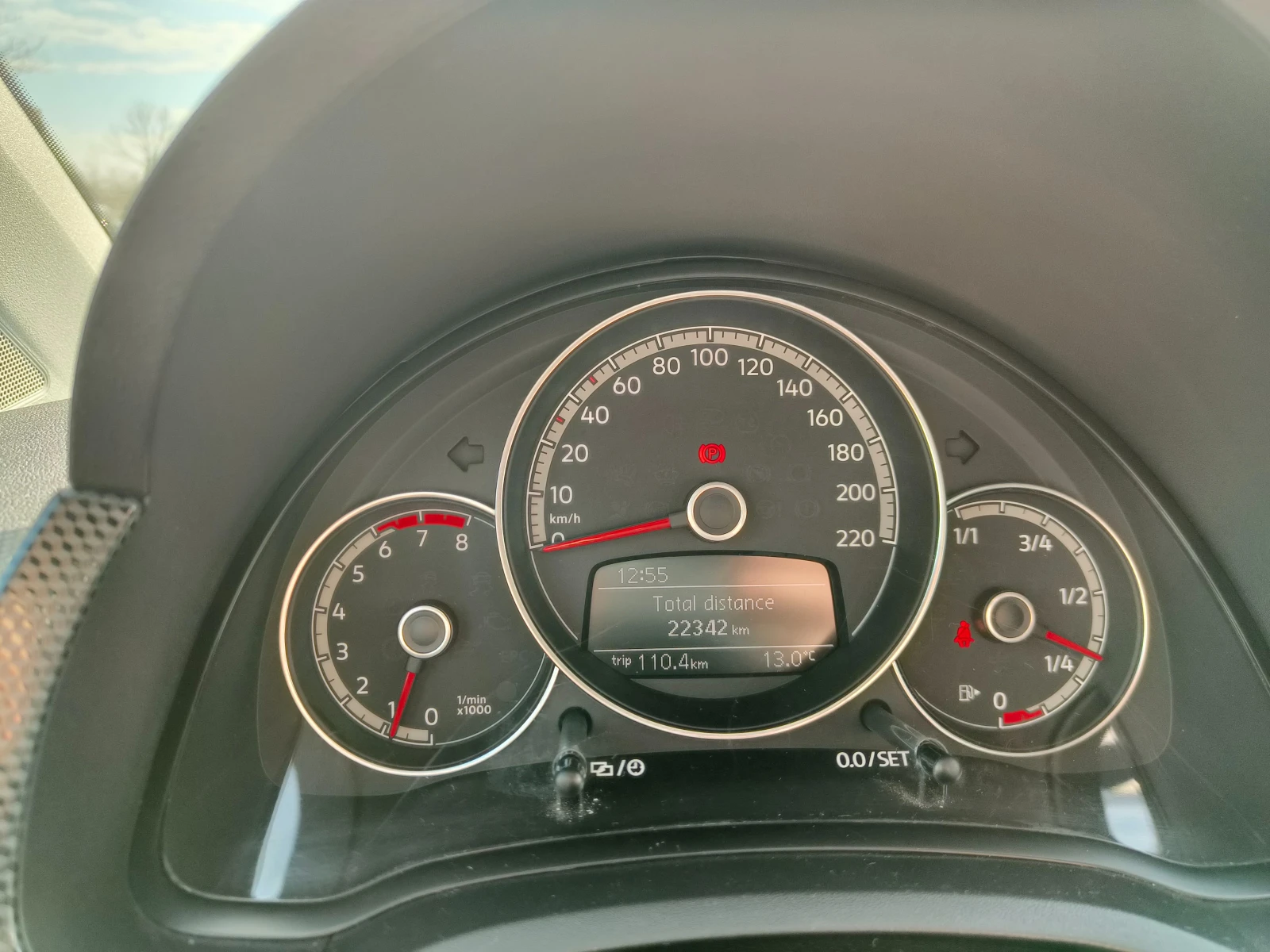 VW Up Move, снимка 9 - Автомобили и джипове - 53731208