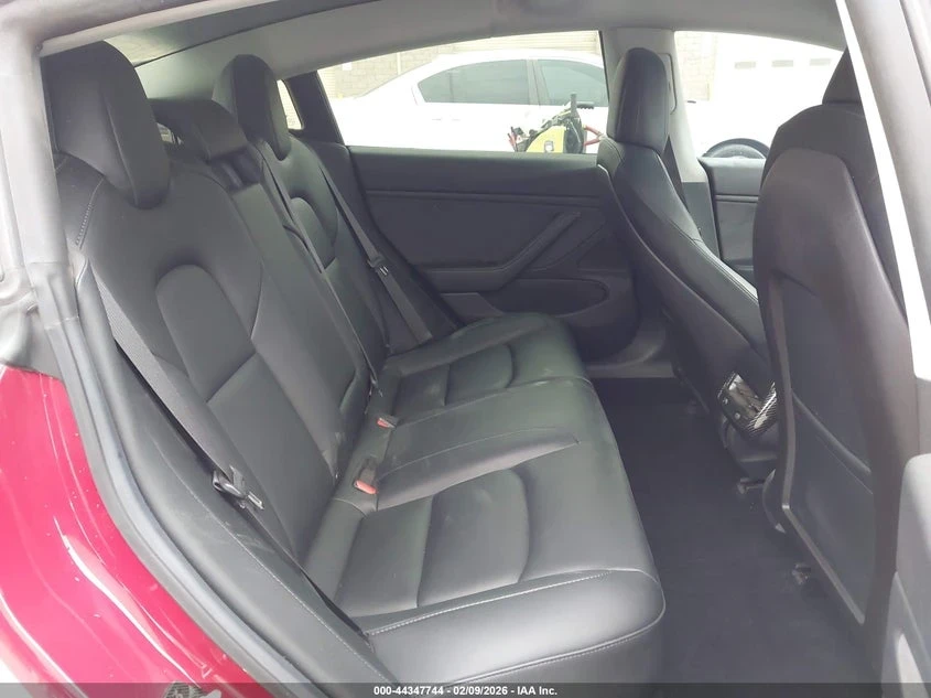 Tesla Model 3 LONG RANGE/PERFORMANCE | ЦВНА ДО БЪЛГАРИЯ | , снимка 8 - Автомобили и джипове - 53845350