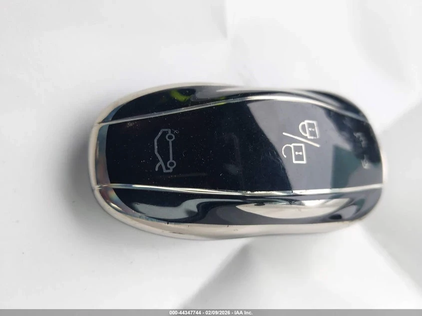 Tesla Model 3 LONG RANGE/PERFORMANCE | ЦВНА ДО БЪЛГАРИЯ | , снимка 10 - Автомобили и джипове - 53845350