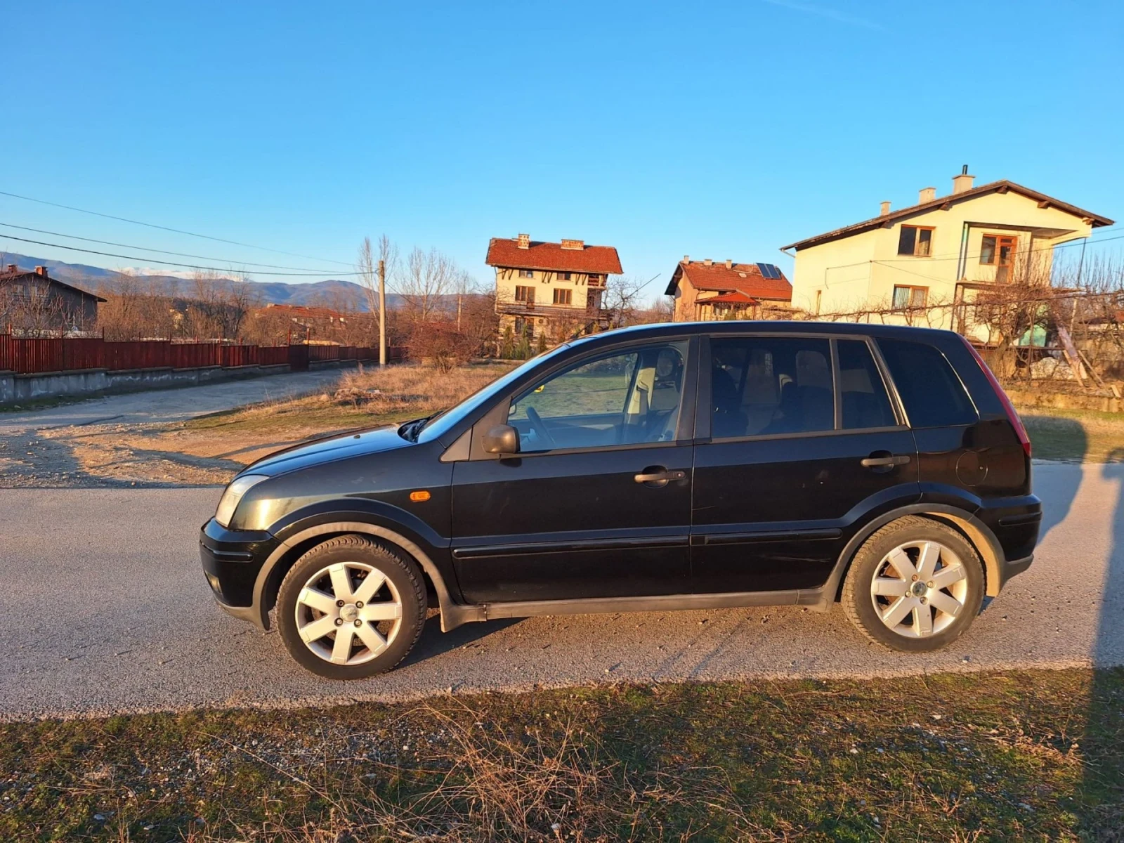 Ford Fusion 1.6 tdci, снимка 7 - Автомобили и джипове - 53892907
