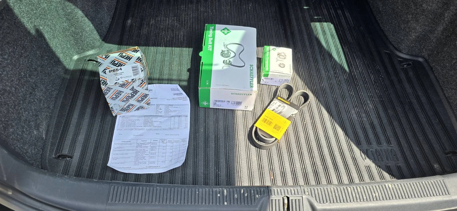 Skoda Octavia 2.0 TDI VRS, снимка 12 - Автомобили и джипове - 53943436