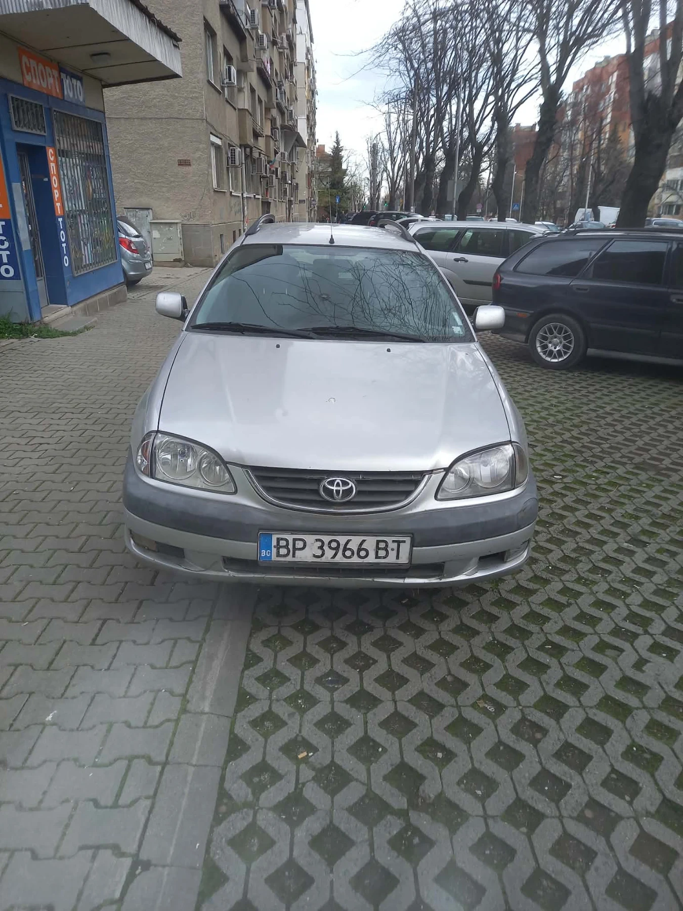 Toyota Avensis, снимка 2 - Автомобили и джипове - 54183874