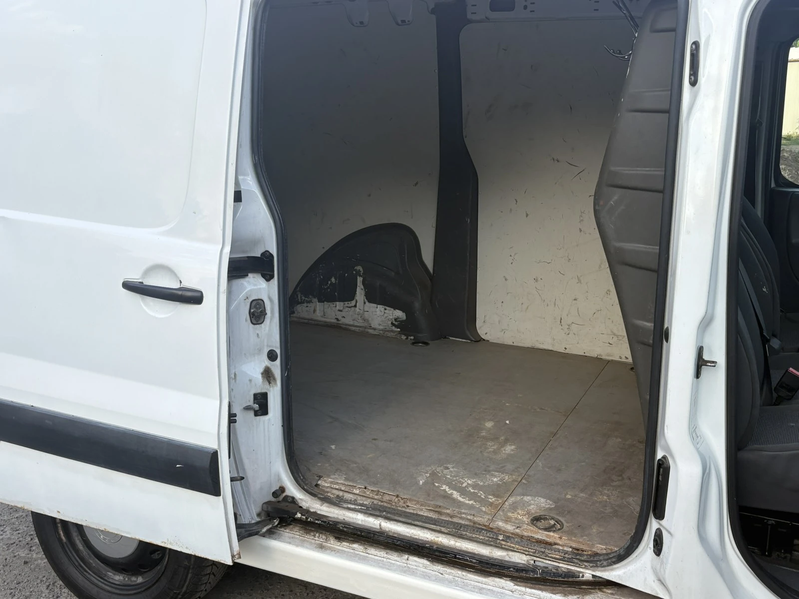 Citroen Jumpy 2.0 HDI, снимка 5 - Автомобили и джипове - 54245082