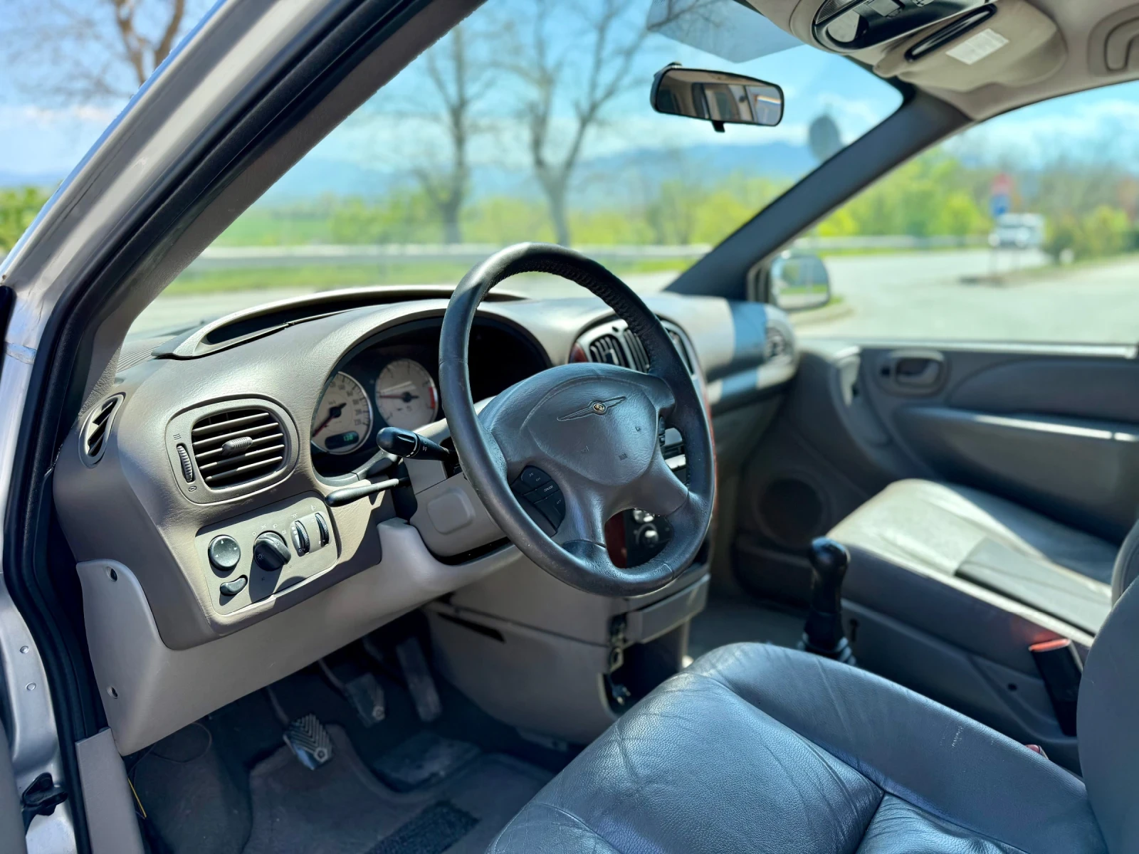 Chrysler Voyager 2.5crdi/ 7местен/ ОТЛИЧНО/, снимка 7 - Автомобили и джипове - 54313734