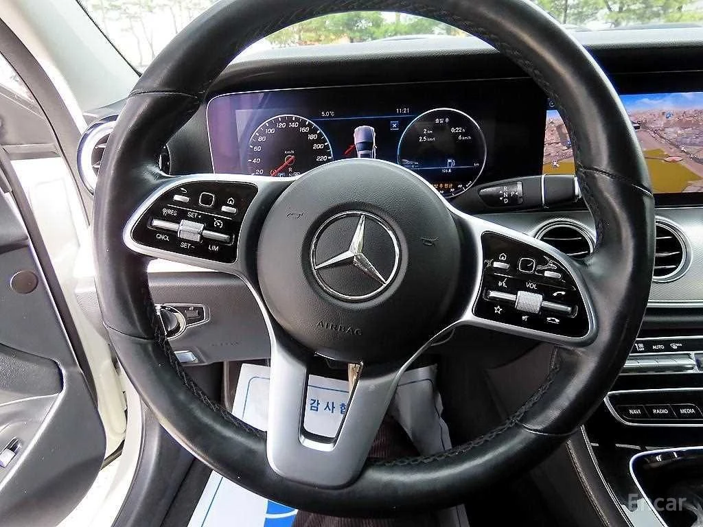 Mercedes-Benz E 300 AMG LINE* BURMESTER* HEAD-UP* 360 КАМЕРИ* ОБДУХВАН, снимка 9 - Автомобили и джипове - 54567123