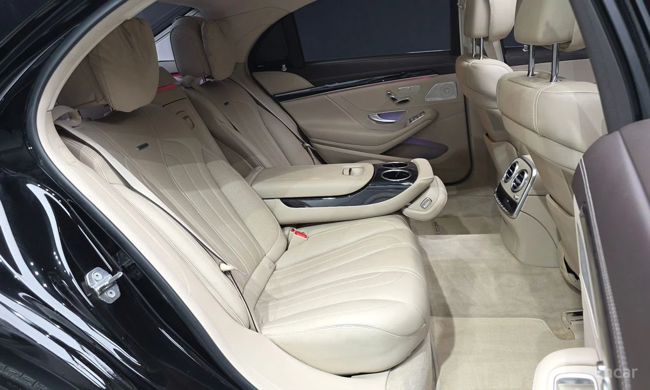 Mercedes-Benz S 63 AMG 4MATIC+ BURMESTER* ОБДУХВАНЕ* LANE* ASSIST* , снимка 14 - Автомобили и джипове - 54628624