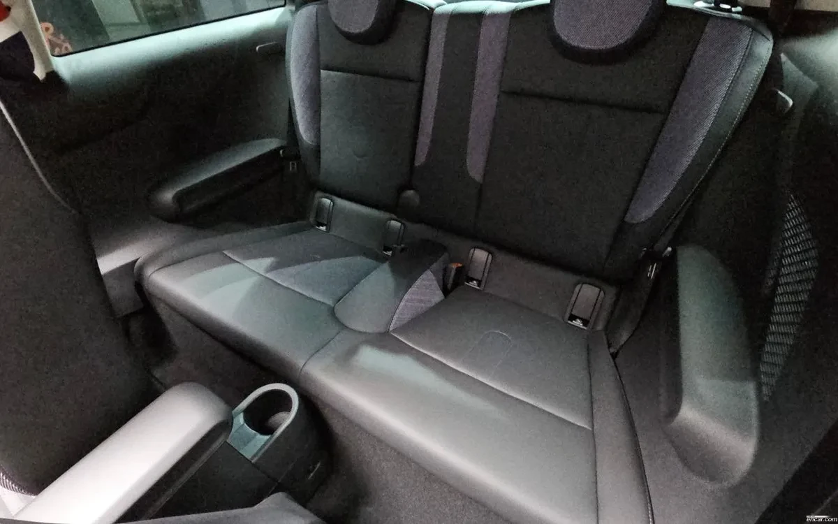 Mini Cooper 1.5L TwinTurbo / Navi / Camera / Carfax, снимка 9 - Автомобили и джипове - 54653360
