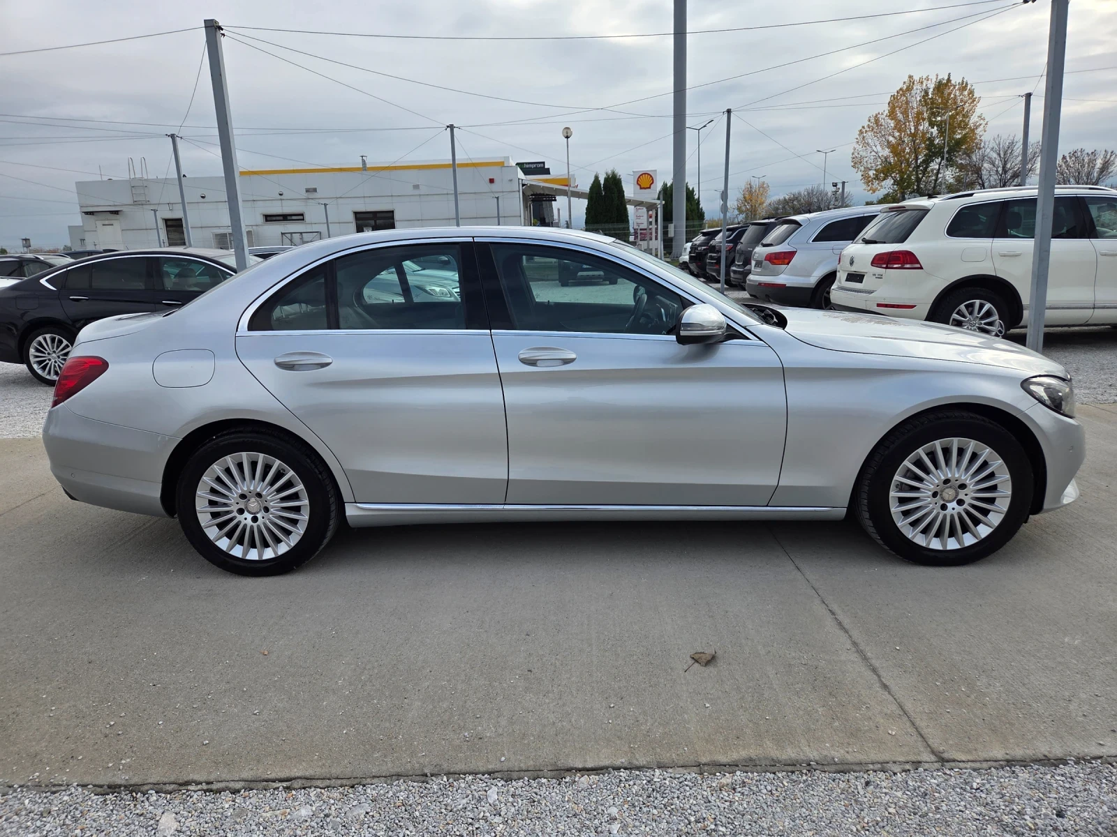 Mercedes-Benz C 220 2.2CDi/170kc/EURO6/FULL, снимка 2 - Автомобили и джипове - 54838656