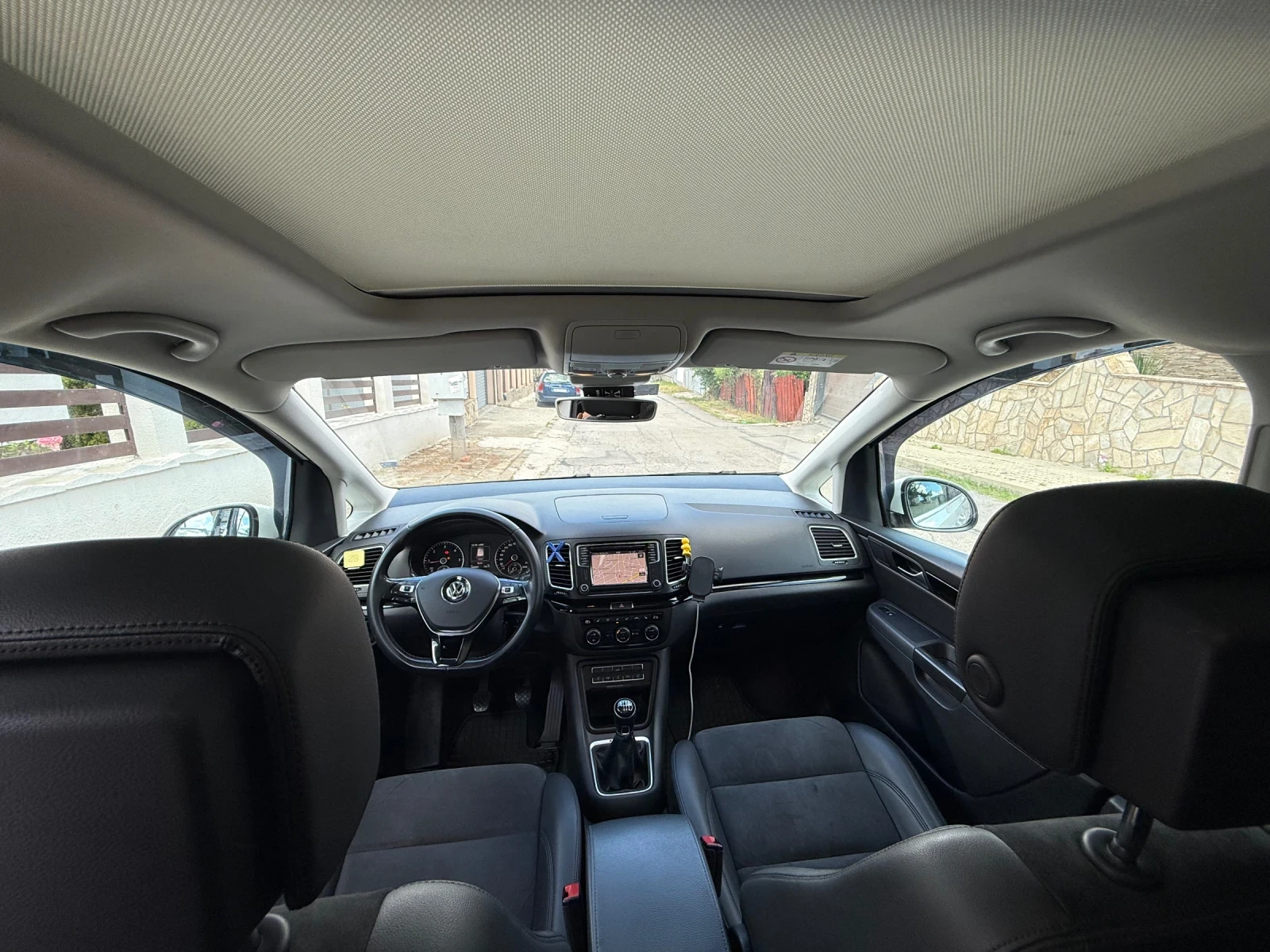 VW Sharan 2.0 TDI 150k.c. 4-Motion Full, снимка 13 - Автомобили и джипове - 54891834