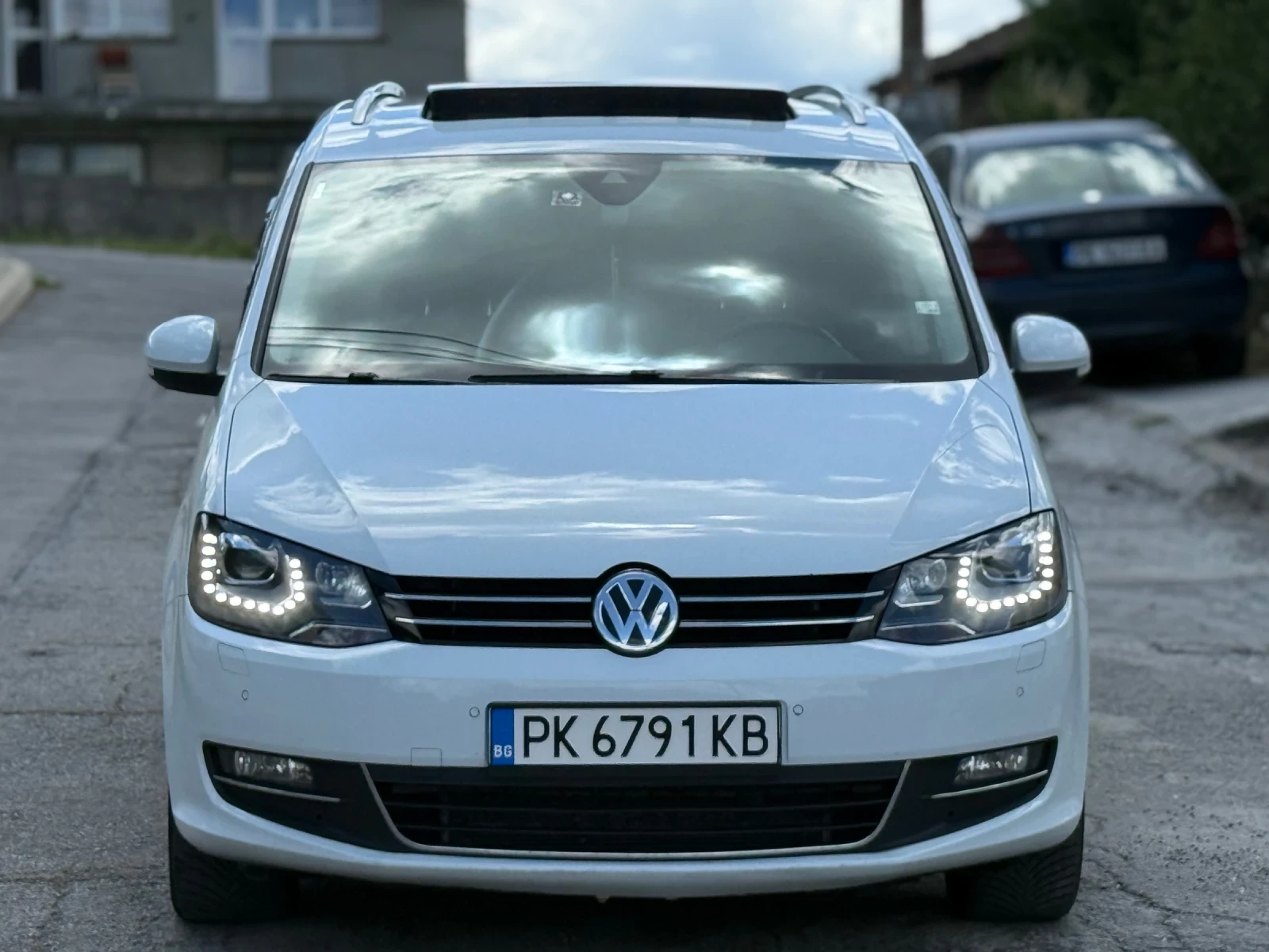 VW Sharan 2.0 TDI 150k.c. 4-Motion Full, снимка 3 - Автомобили и джипове - 54891834