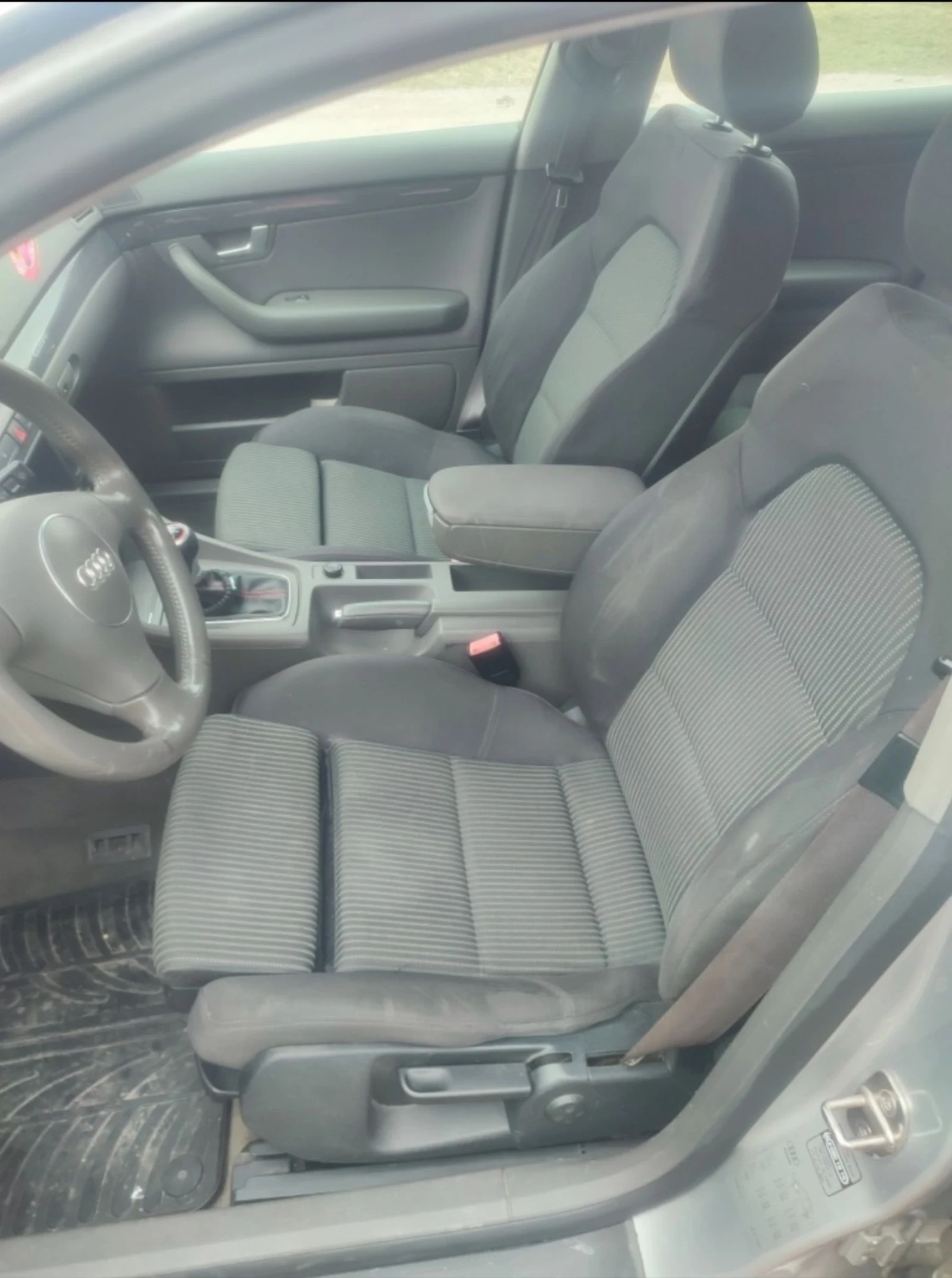 Audi A4, снимка 5 - Автомобили и джипове - 55235541