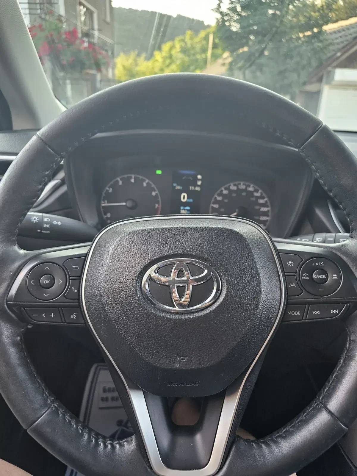 Toyota Corolla Cross 4х4, снимка 9 - Автомобили и джипове - 55052243
