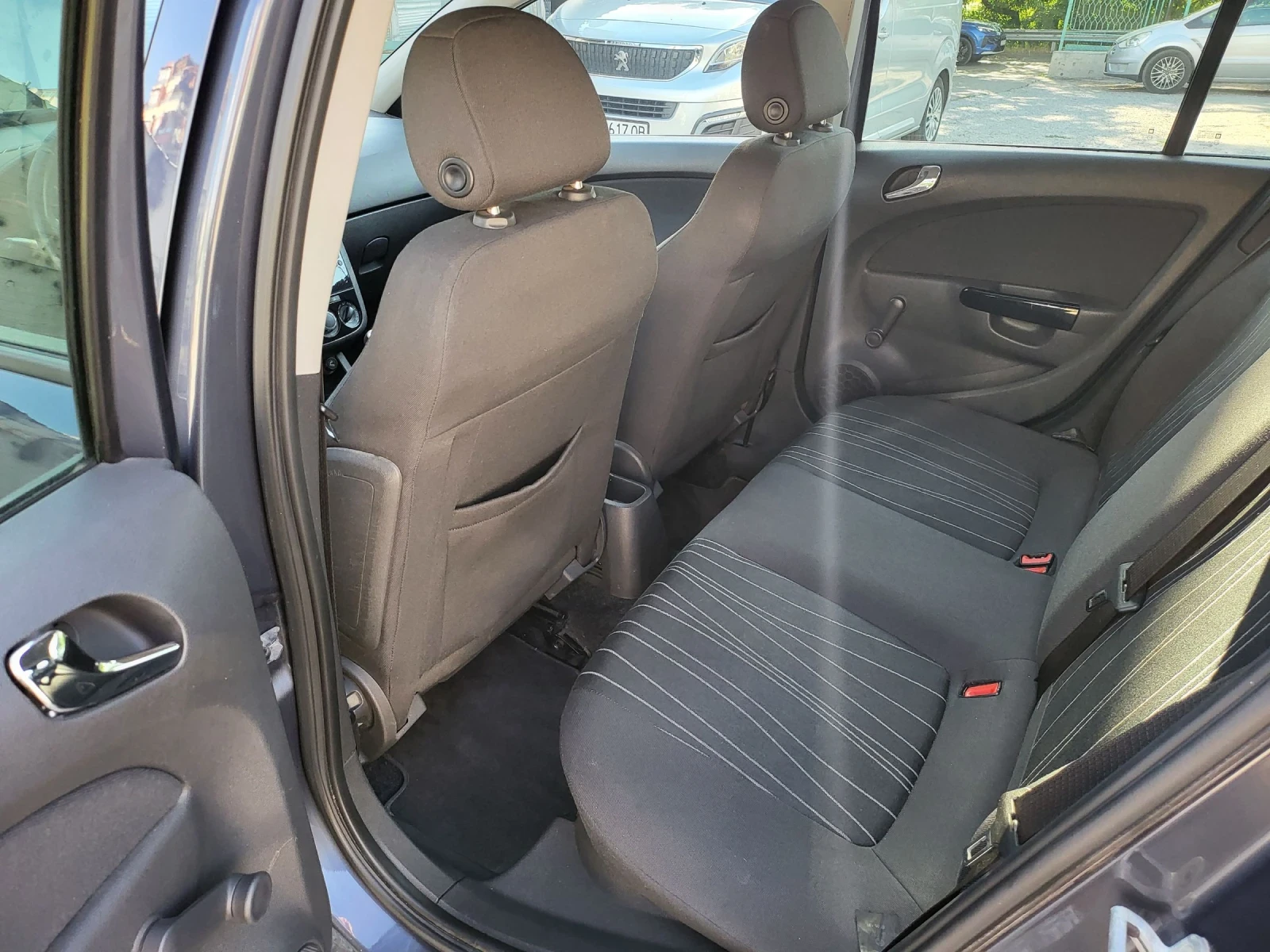 Opel Corsa 1.2 16v opel 111 euro 5A, снимка 8 - Автомобили и джипове - 55236668