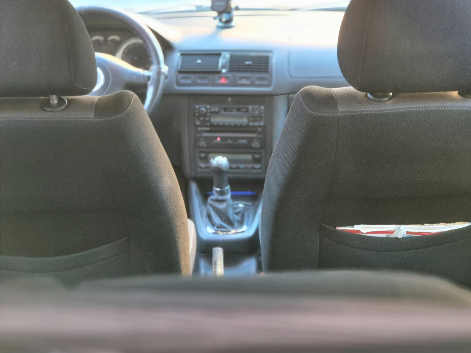VW Golf 4, снимка 12 - Автомобили и джипове - 55450139