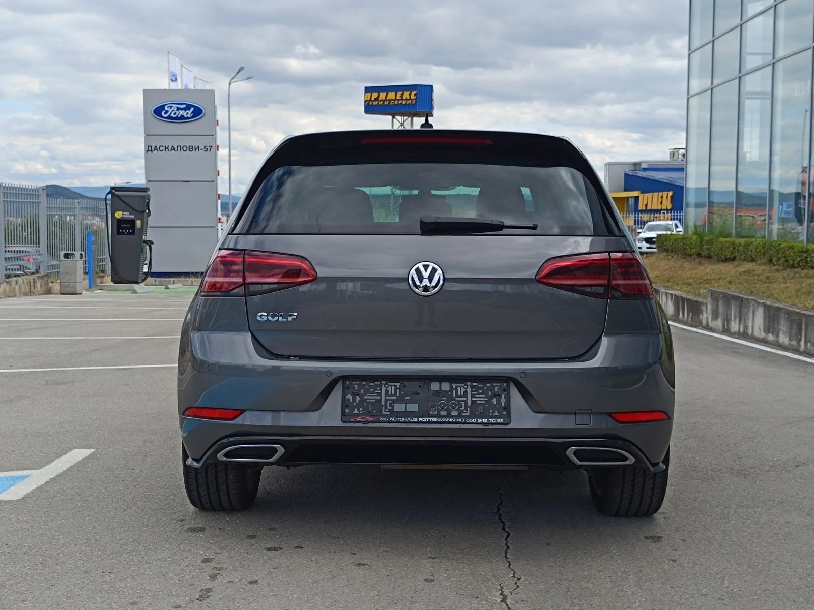 VW Golf R line, снимка 5 - Автомобили и джипове - 56057717