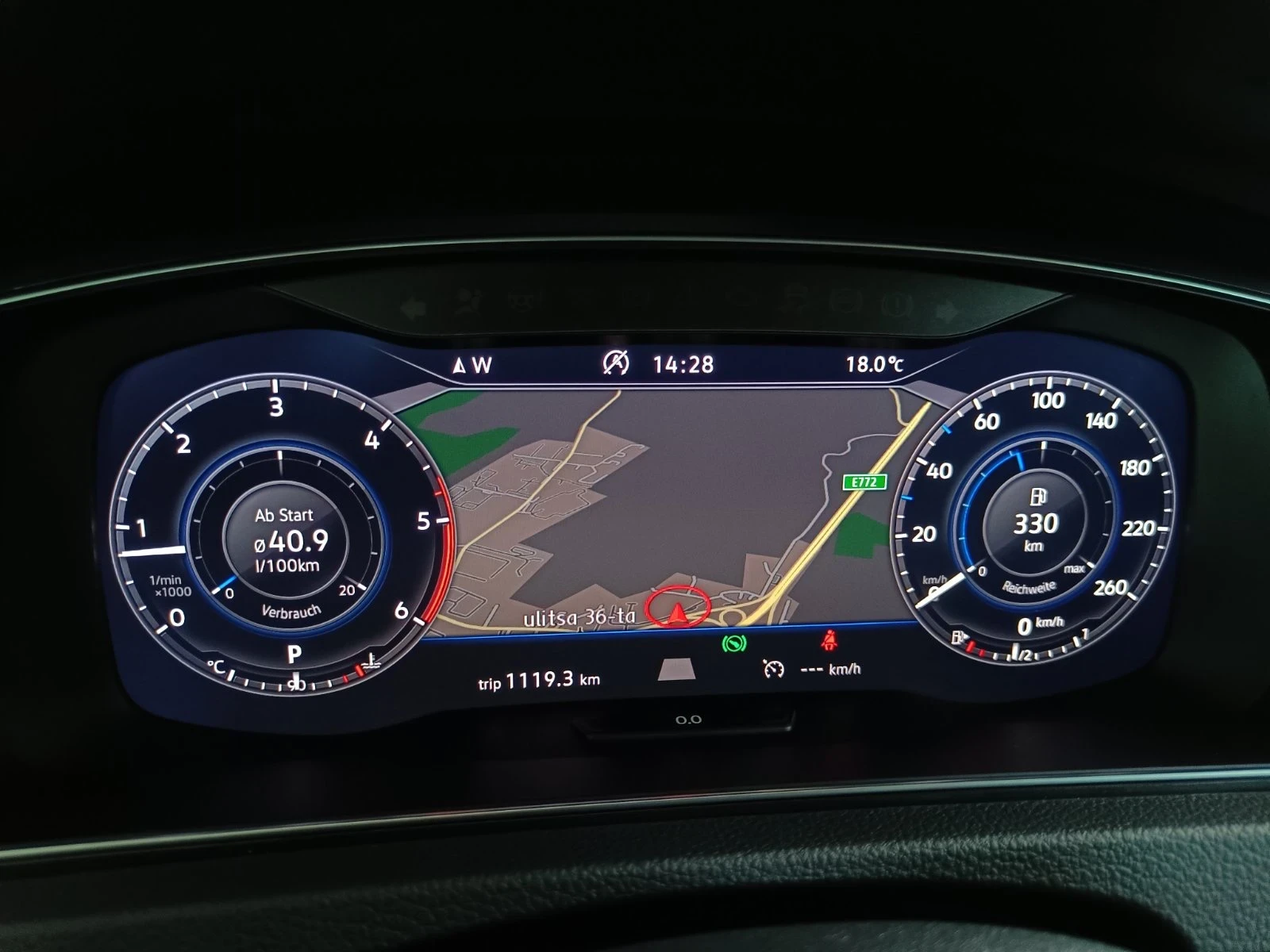 VW Golf R line, снимка 12 - Автомобили и джипове - 56057717