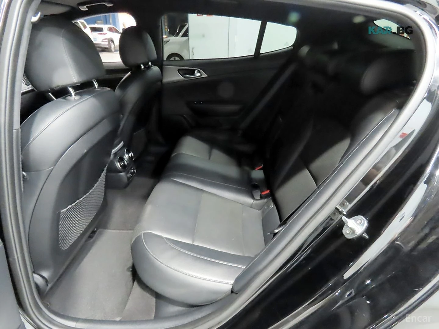 Kia Stinger 2.0 TURBO* PLATINUM* ОБДУХ* 360* HUD* НАВИ* КАМЕРА, снимка 7 - Автомобили и джипове - 56134082