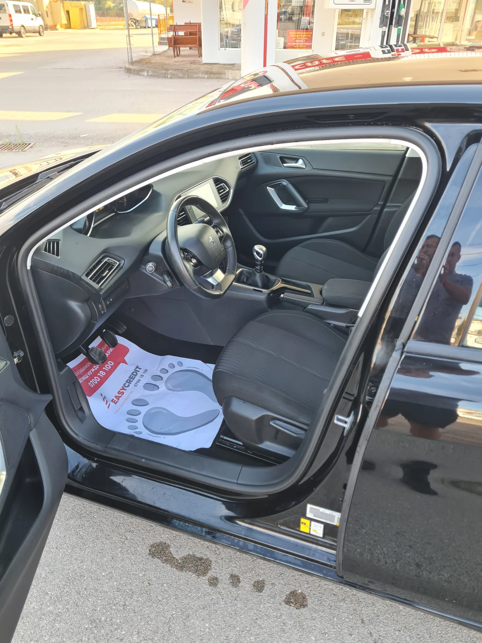 Peugeot 308 1.6 HDI 120к.с. 2013г. , снимка 7 - Автомобили и джипове - 56148955