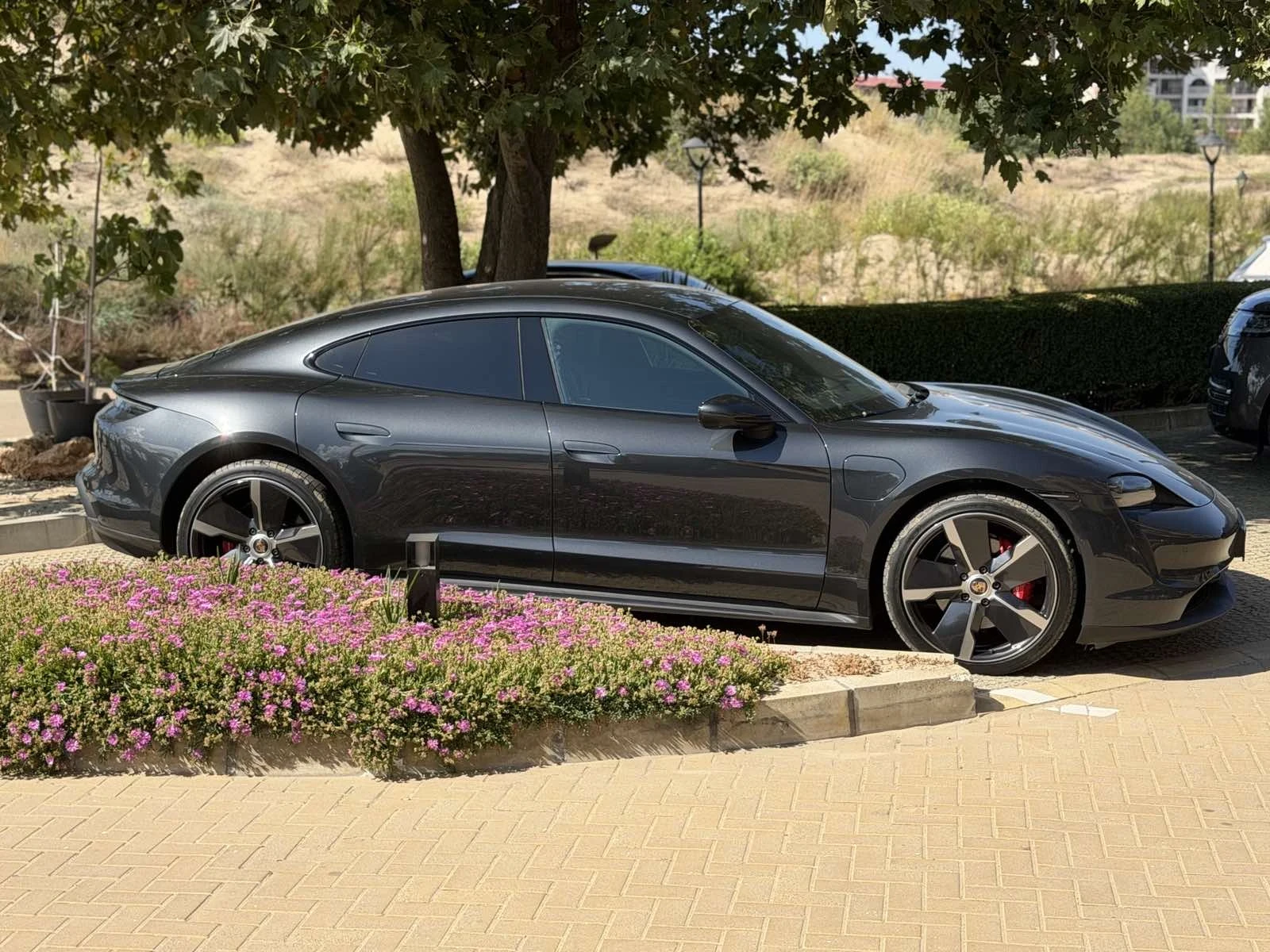 Porsche Taycan 4S PERFORMANCE PLUS 93.4KWH 571 К.С, снимка 6 - Автомобили и джипове - 56151972