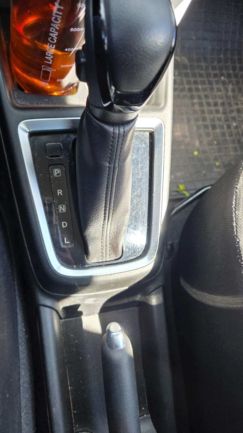 Suzuki Swift 1.4 АВТОМАТ, снимка 14 - Автомобили и джипове - 56154415