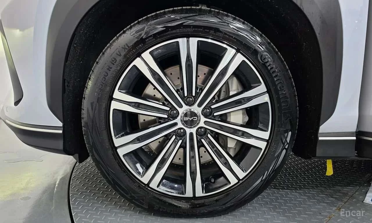 BYD Seal * Base * , снимка 5 - Автомобили и джипове - 56516936