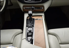 Volvo Xc90 T6* INSCRIPTION* ДИГИТАЛНО* ТАБЛО* ОБДУХВАНЕ* МАСА, снимка 11