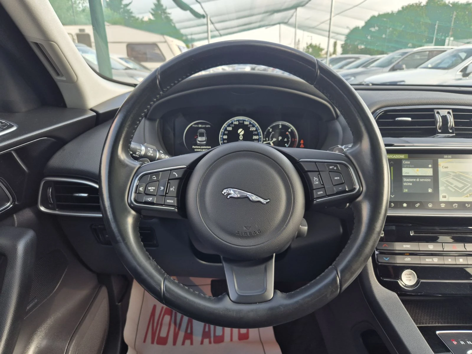 Jaguar F-PACE 2.0D-PRESTIGE-ПАНОРАМА-DIGITAL COCKPIT-171.000км - изображение 9