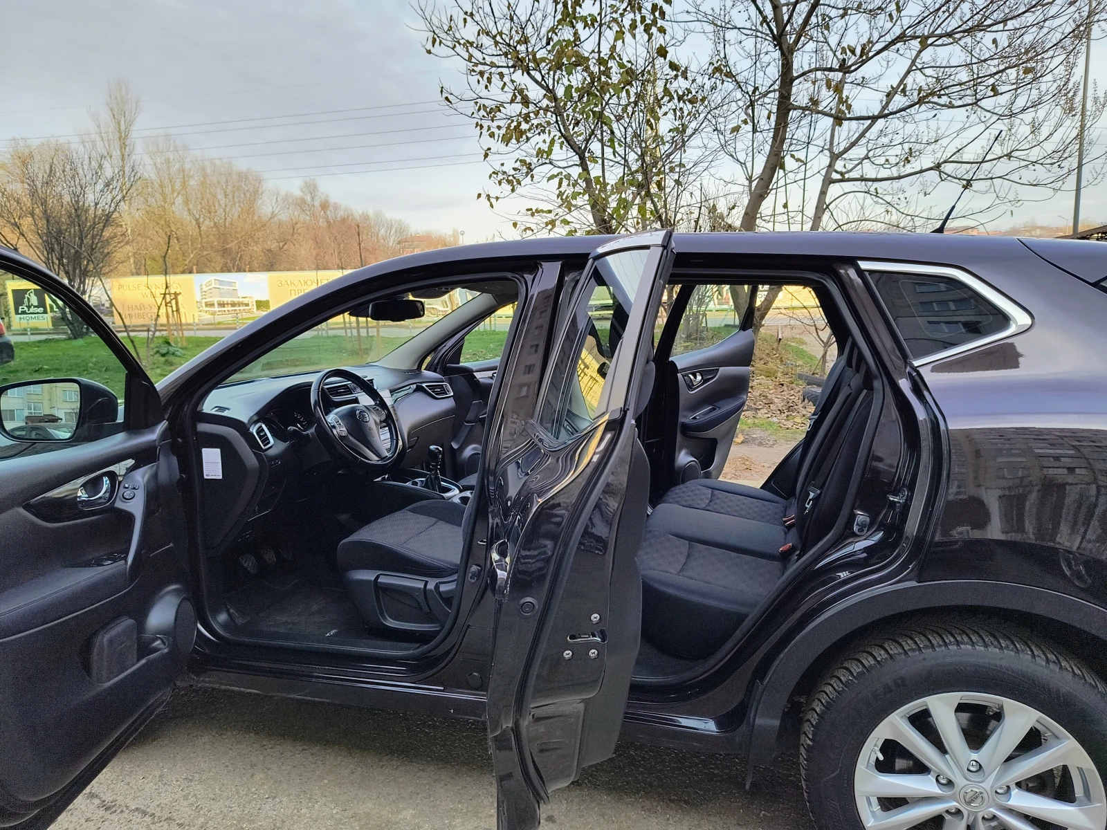 Nissan Qashqai 1.2DIG-T/116c/NAVI | Mobile.bg   10