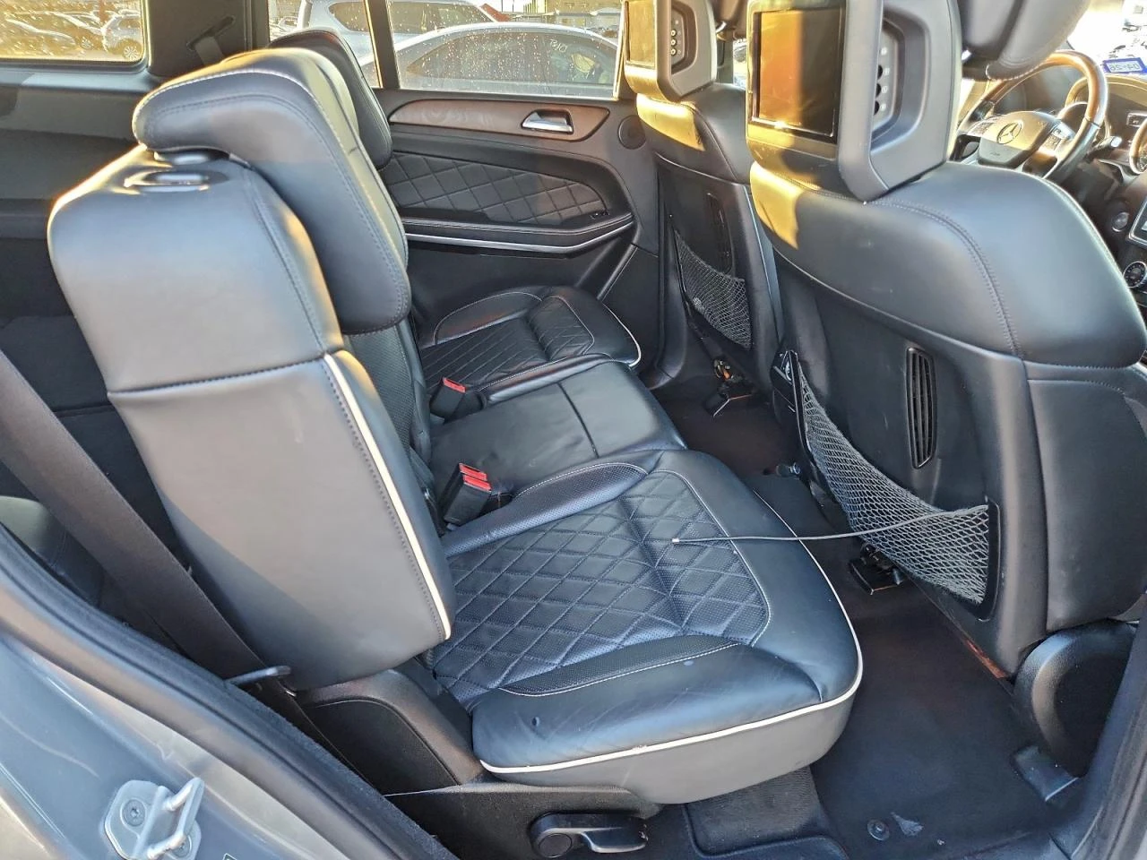 Mercedes-Benz GL 550 4MATIC* DISTRONIC* 360CAMERA* DESIGNO* H&K SOUND*  - изображение 9