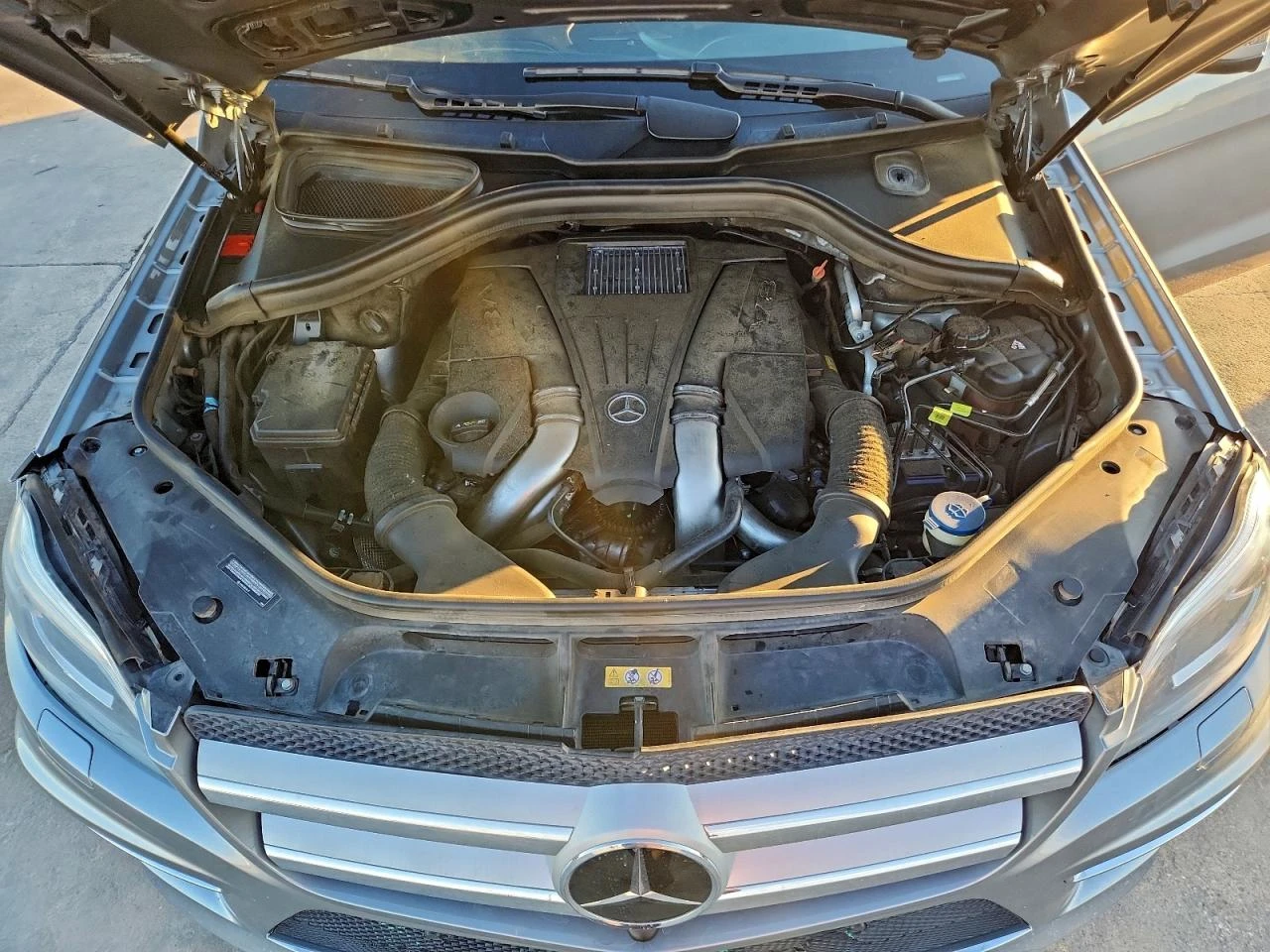 Mercedes-Benz GL 550 4MATIC* DISTRONIC* 360CAMERA* DESIGNO* H&K SOUND* , снимка 11 - Автомобили и джипове - 53736629