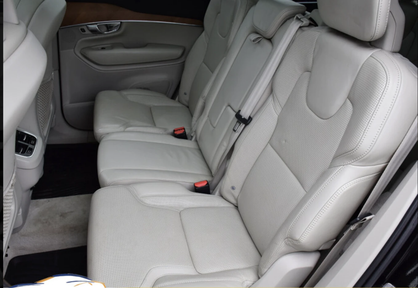 Volvo Xc90 T6* INSCRIPTION* ДИГИТАЛНО* ТАБЛО* ОБДУХВАНЕ* МАСА, снимка 13 - Автомобили и джипове - 53749243