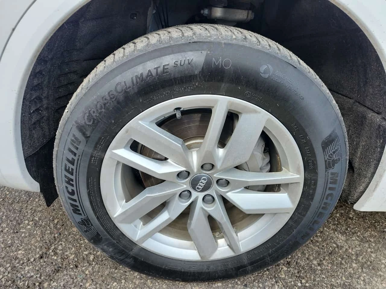 Audi Q5 KOMFORT 2.0 TFSI Quattro | KEYLESS | ПОДГРЕВИ | , снимка 6 - Автомобили и джипове - 53820239