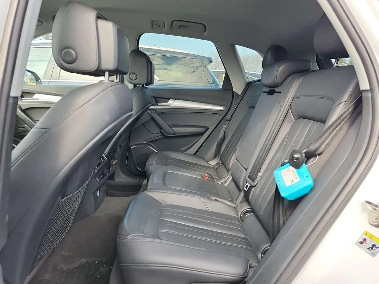 Audi Q5 KOMFORT 2.0 TFSI Quattro | KEYLESS | ПОДГРЕВИ | , снимка 11 - Автомобили и джипове - 53820239