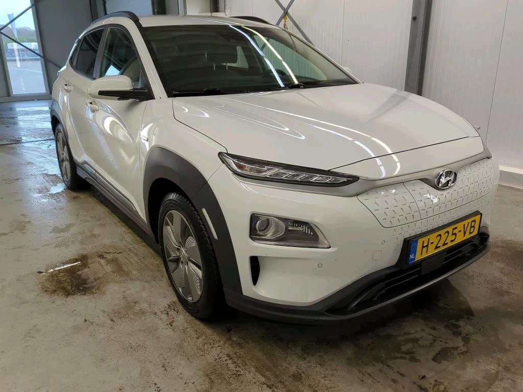 Hyundai Kona Premium
