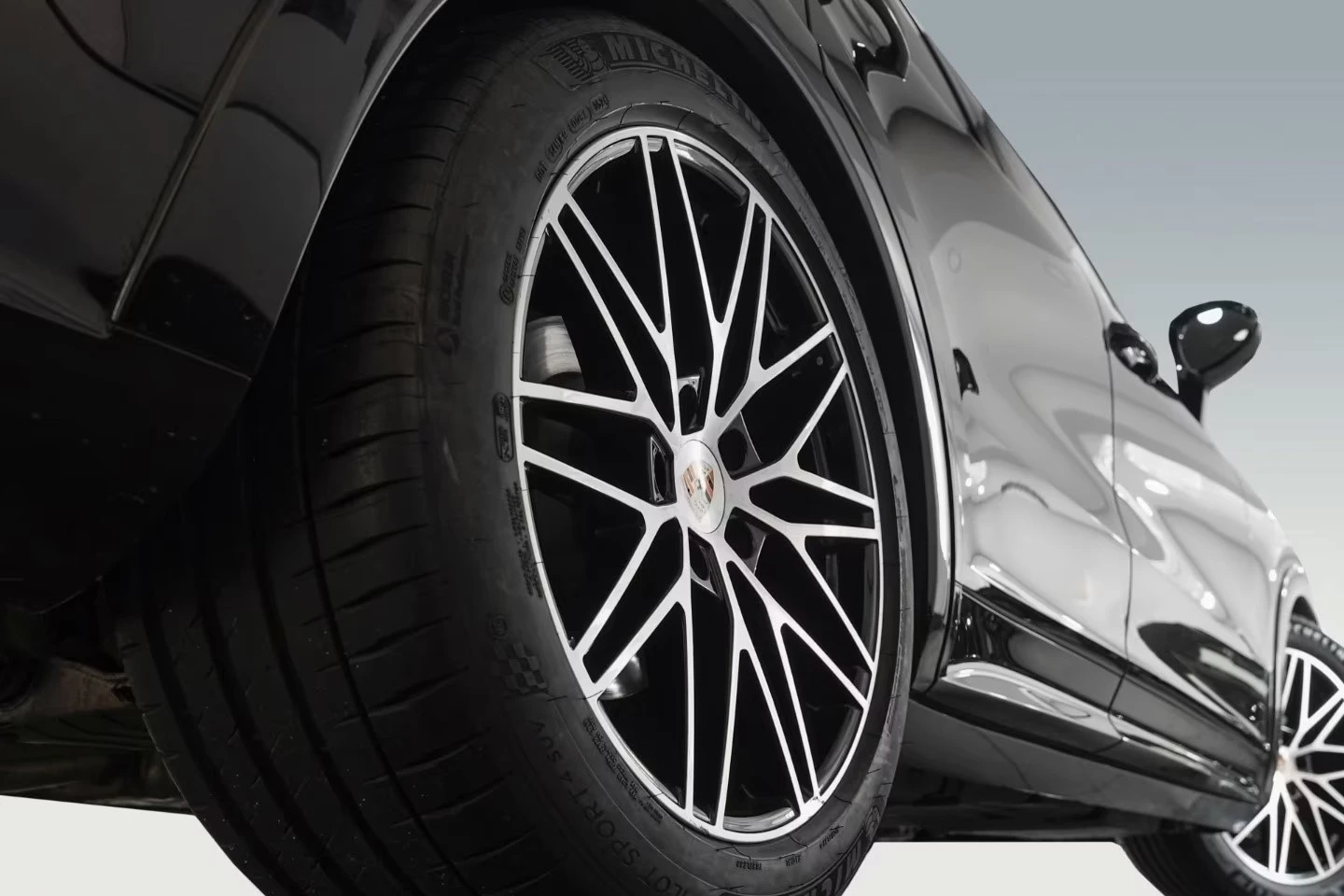 Porsche Cayenne V6 / 360 / HEAD-UP / PANO / , снимка 4 - Автомобили и джипове - 54879273