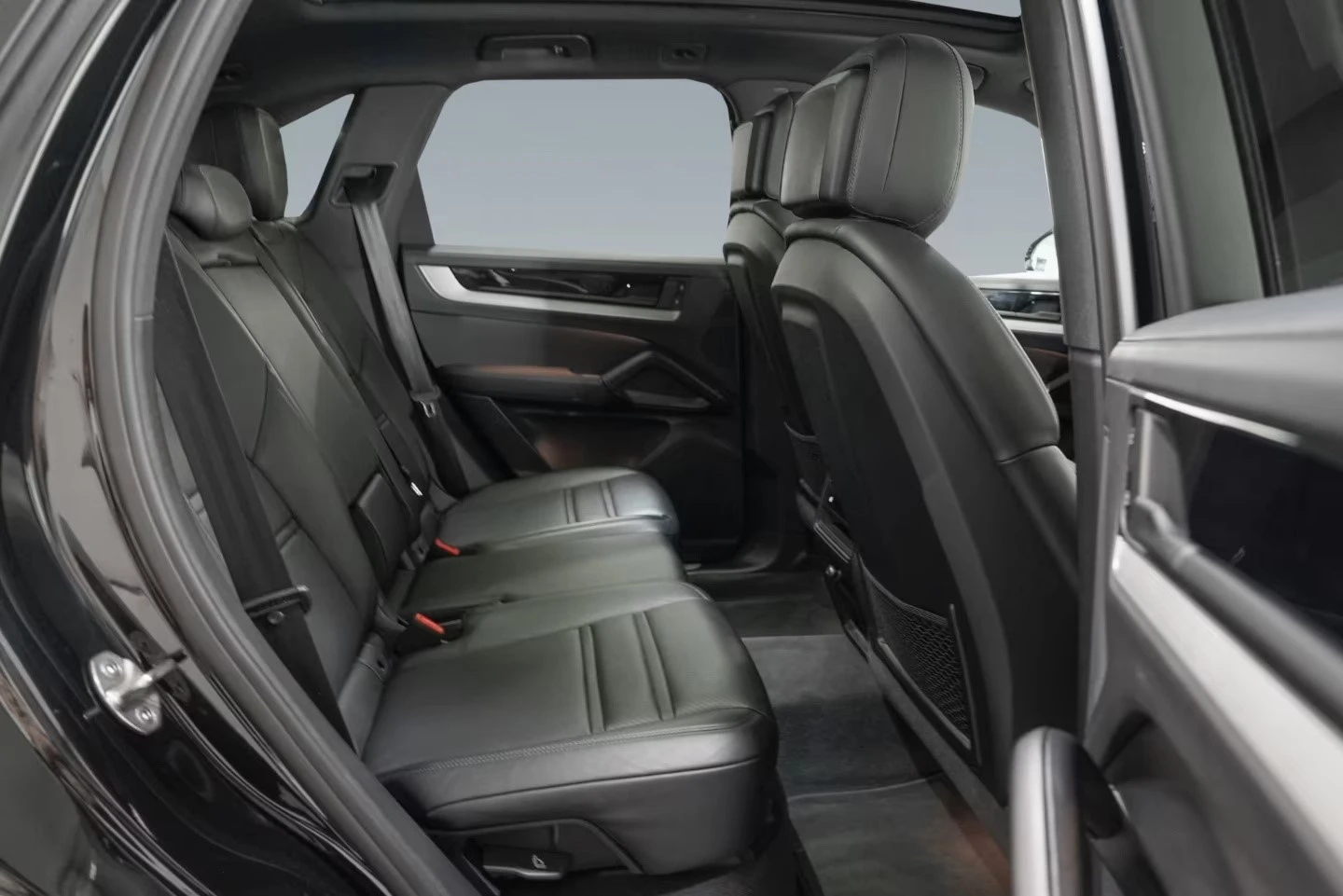 Porsche Cayenne V6 / 360 / HEAD-UP / PANO / , снимка 14 - Автомобили и джипове - 54879273