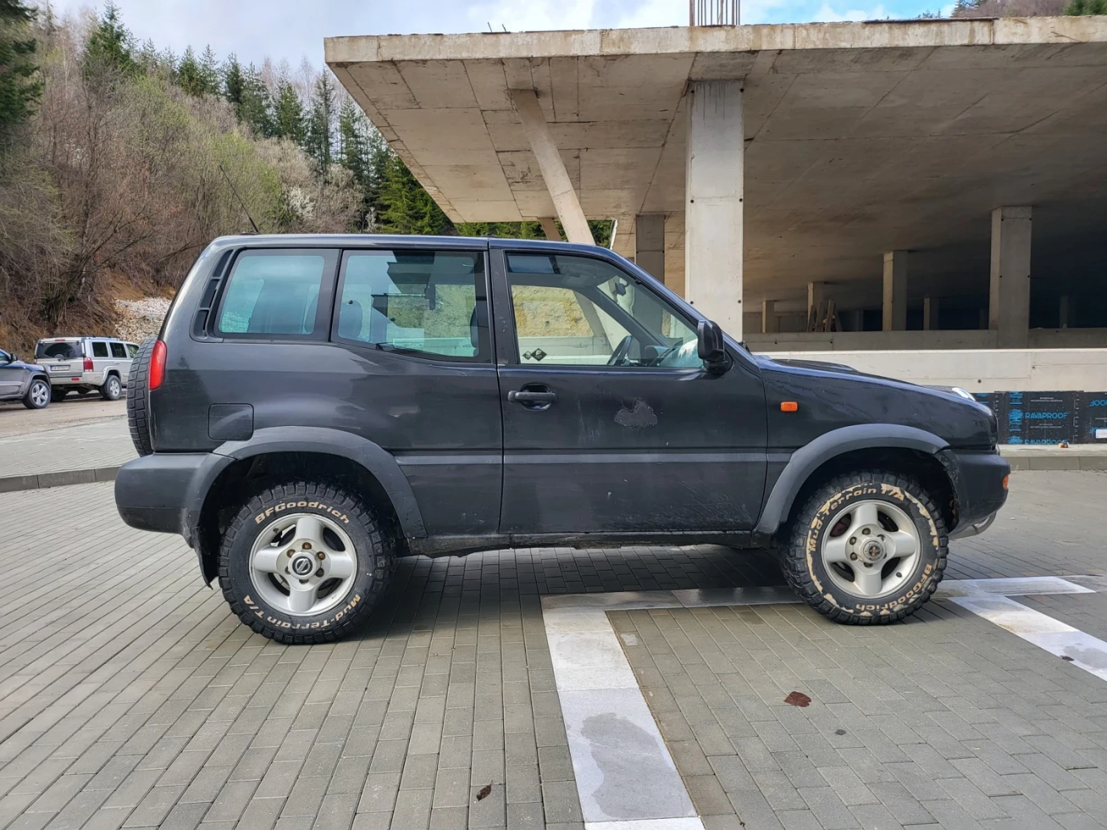 Nissan Terrano, снимка 2 - Автомобили и джипове - 55035828