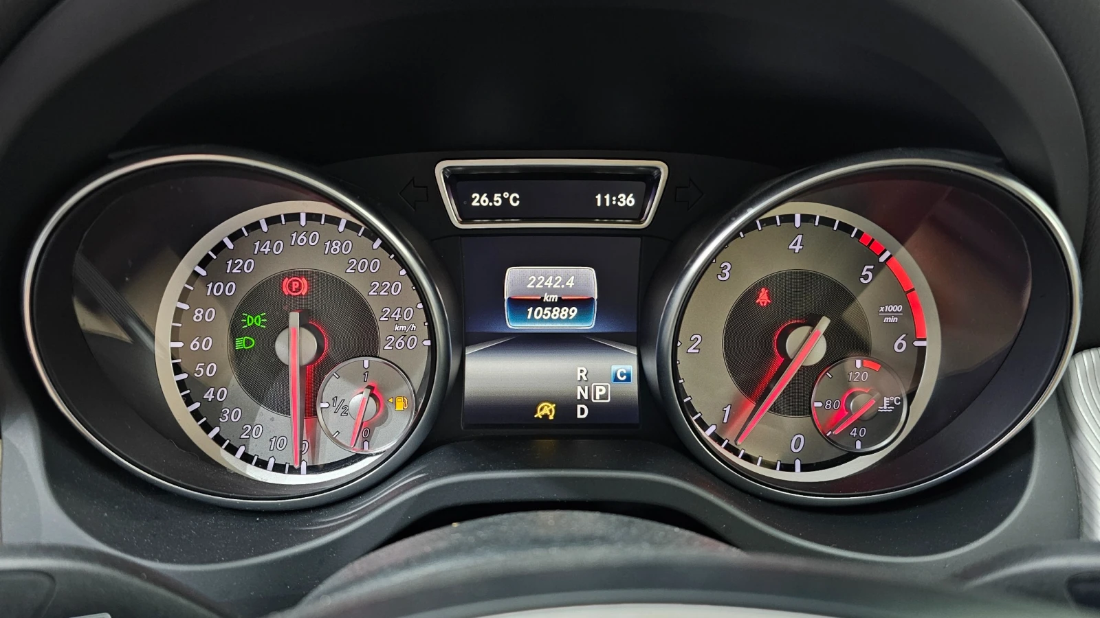 Mercedes-Benz GLA 200 d 4Matic * ПОДГРЕВ * КАМЕРА * ПАНОРАМА, снимка 7 - Автомобили и джипове - 55373057