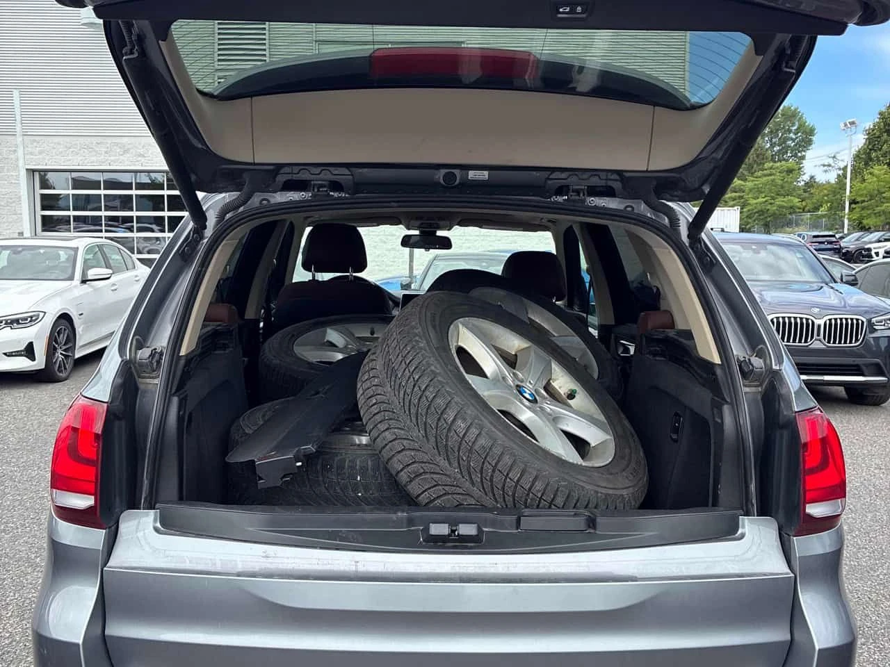 BMW X5 * xDrive35i * ГЛАВНО ПРЕДСТАВИТЕЛСТВО НА BMW, снимка 12 - Автомобили и джипове - 55430687