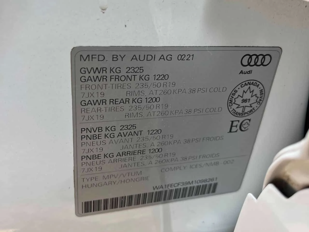 Audi Q3 TECHNIK S-LINE| DISTRONIC | PANO| AMBIENTO, снимка 11 - Автомобили и джипове - 55577655