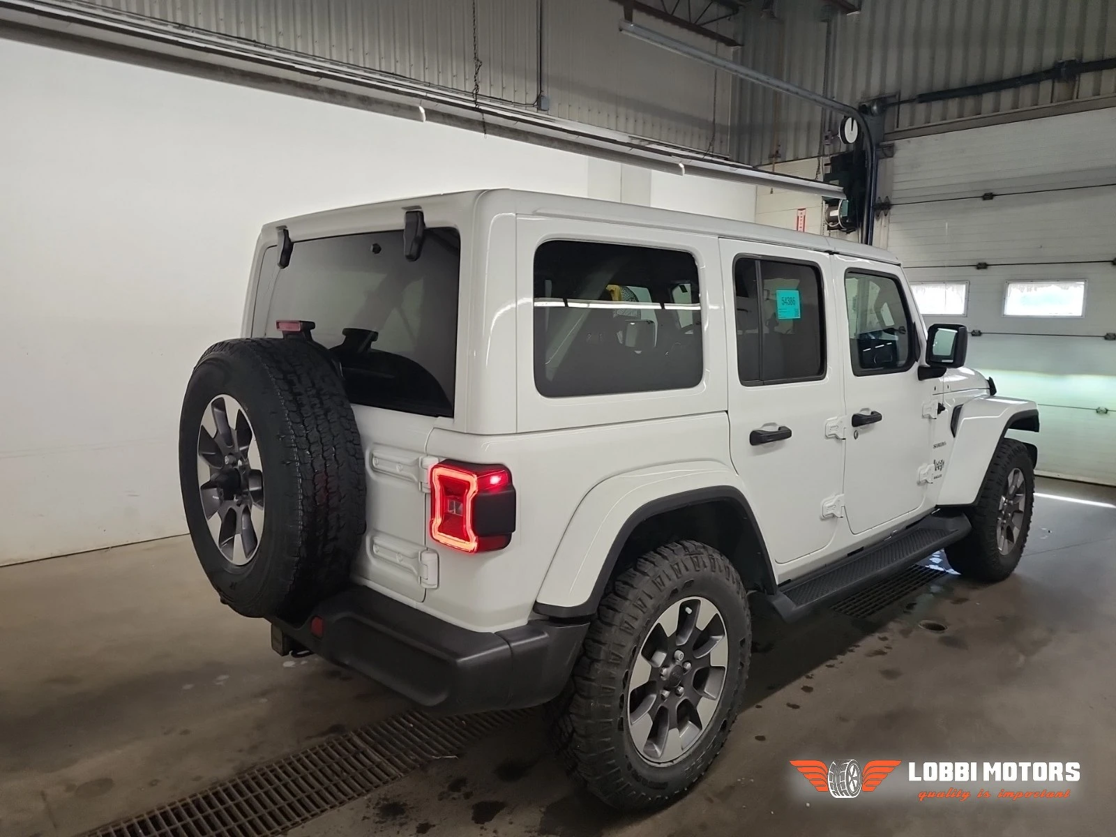 Jeep Wrangler, снимка 3 - Автомобили и джипове - 55928305