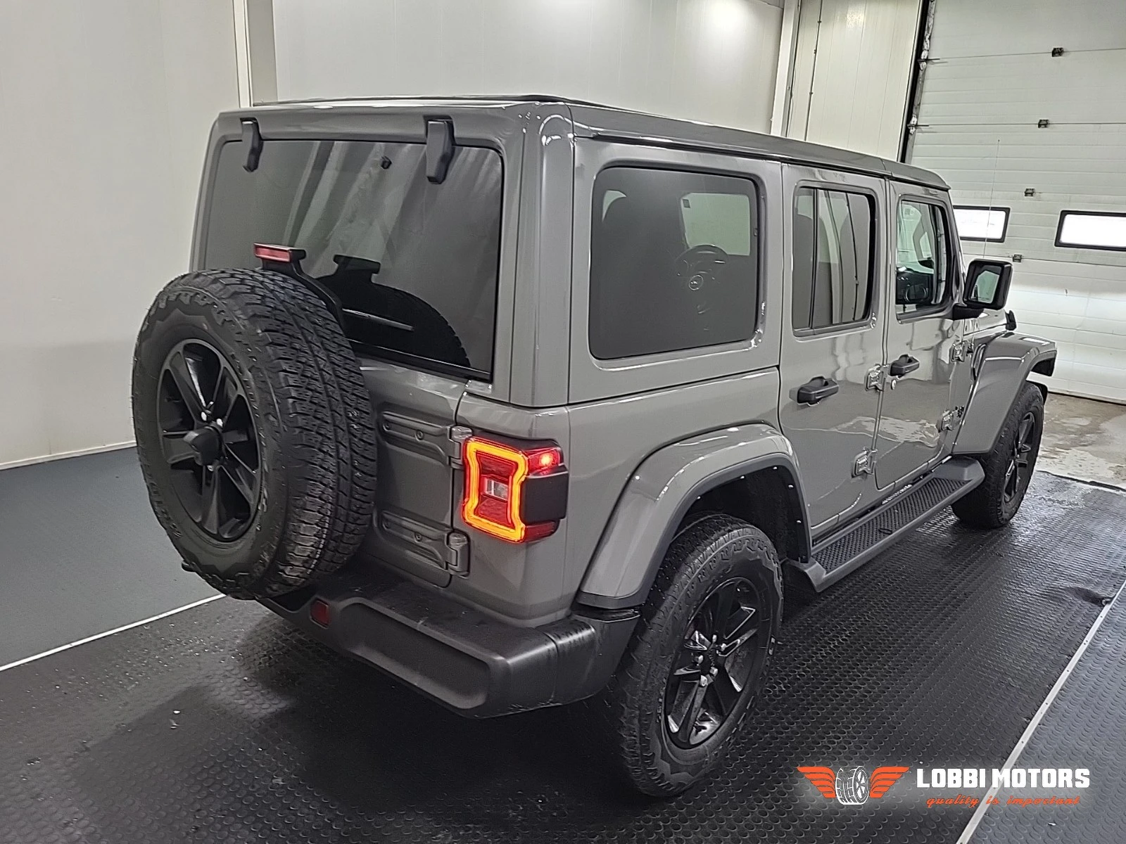 Jeep Wrangler, снимка 3 - Автомобили и джипове - 55928773